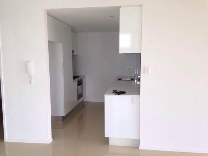 15 Compass drive, Biggera Waters QLD 4216