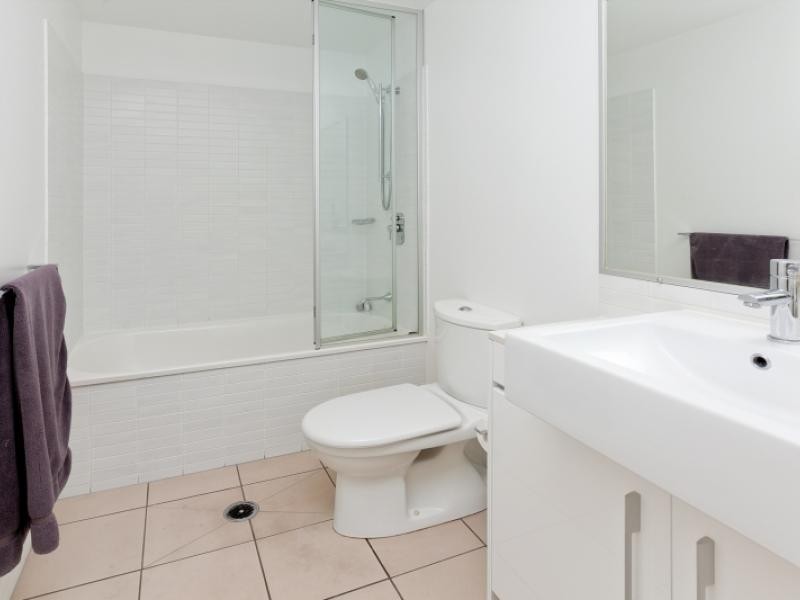 9 Chester St, Newstead QLD 4006