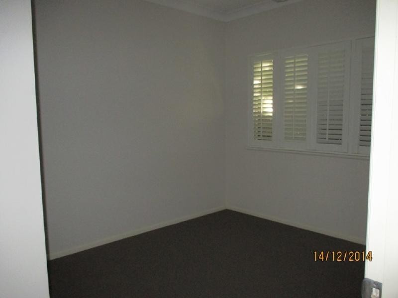 42 Warburton Street, North Ward QLD 4810