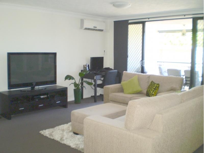 35 Hamilton Road, Moorooka QLD 4105