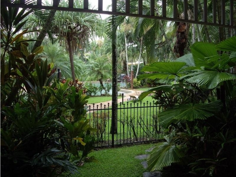 51/72 Kowinka St, White Rock QLD 4868