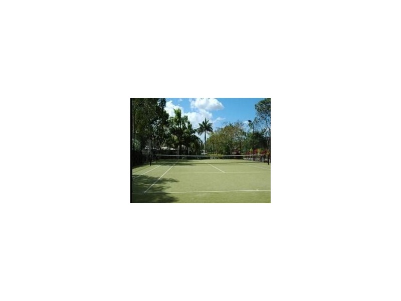 51/72 Kowinka St, White Rock QLD 4868