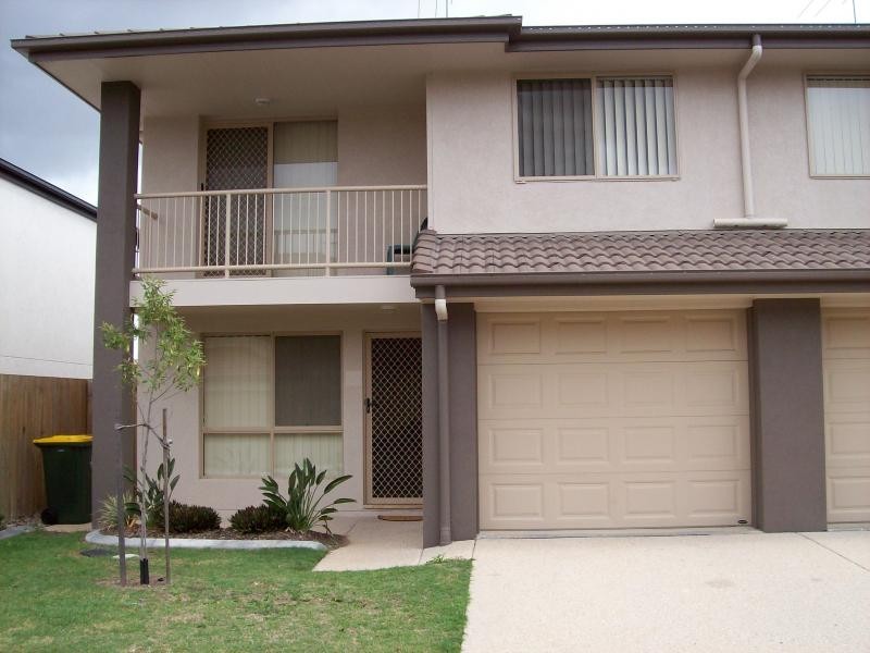 33 Johnston Street, Carina QLD 4152