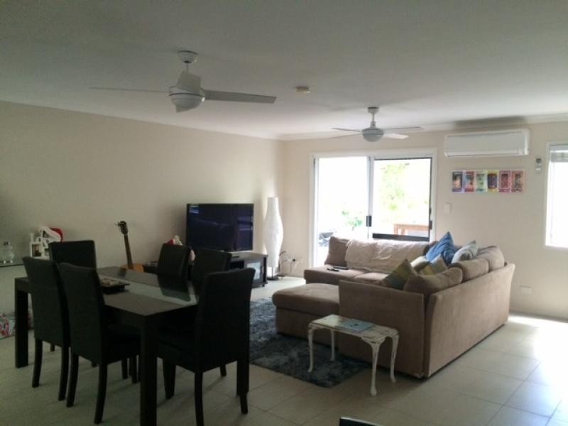 206 DARCY ROAD, Seven Hills QLD 4170