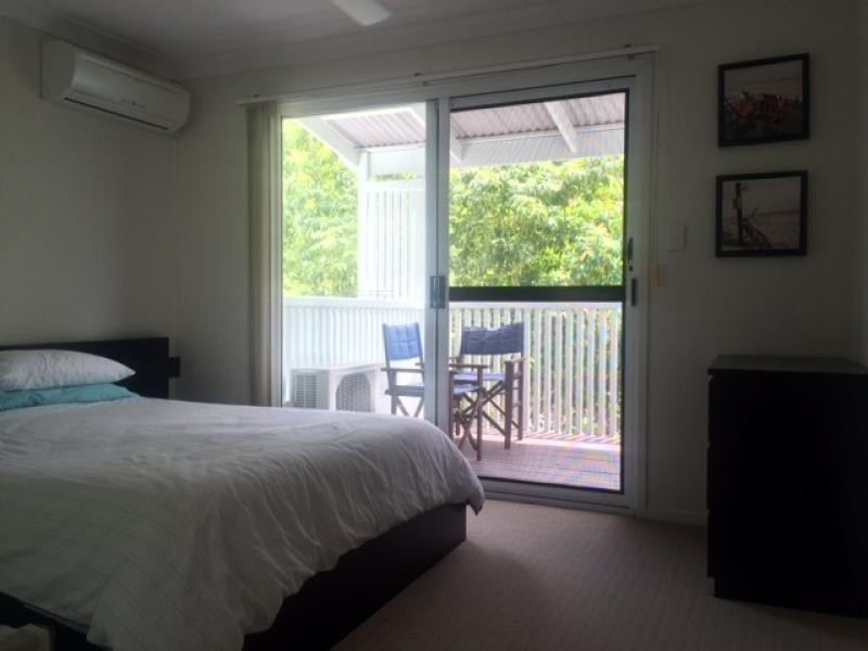 206 DARCY ROAD, Seven Hills QLD 4170