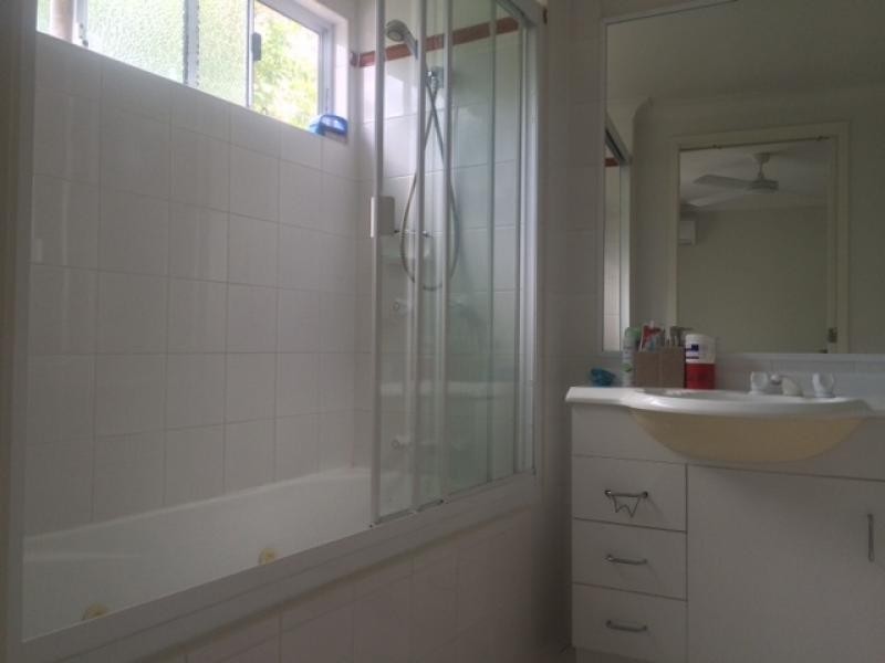 206 DARCY ROAD, Seven Hills QLD 4170