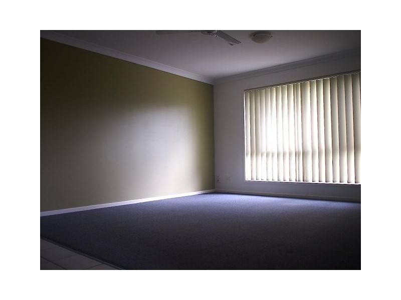 3 Shaw Pl, Redland Bay QLD 4165