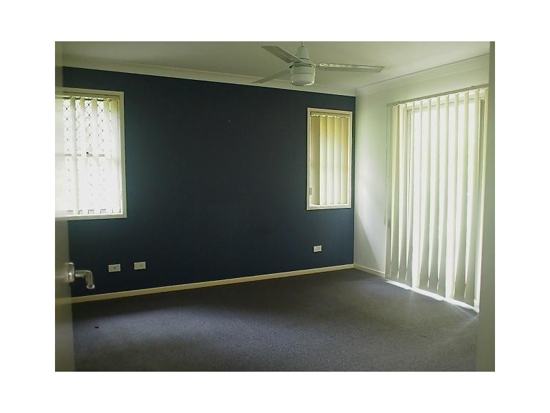 3 Shaw Pl, Redland Bay QLD 4165