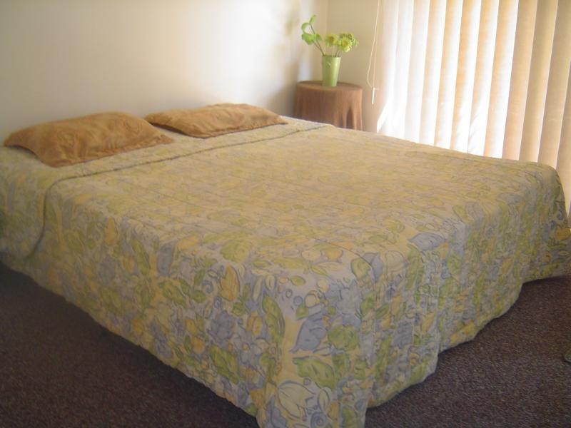 140 MARINE PARADE, Southport QLD 4215