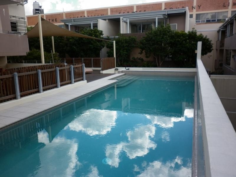 8-12 macquarie street, Teneriffe QLD 4005