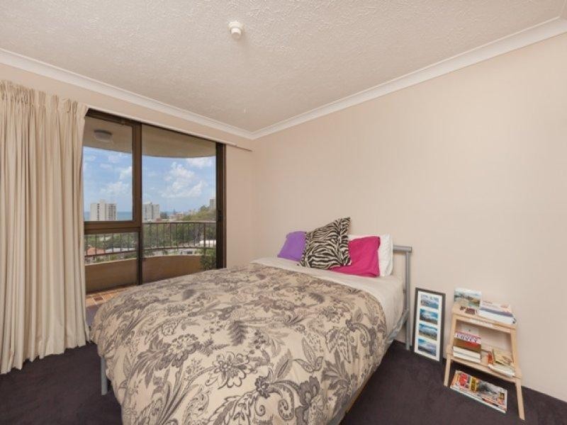 29 Hill Ave, Burleigh Heads QLD 4220