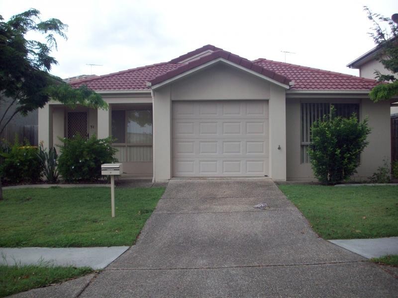 51 Johnston Street, Carina QLD 4152