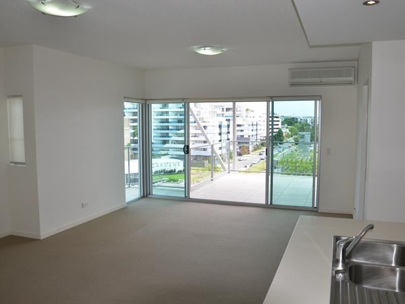 28 Ferry Rd, West End QLD 4101