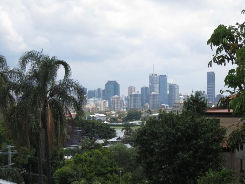 70 Norman Crescent, Norman Park QLD 4170