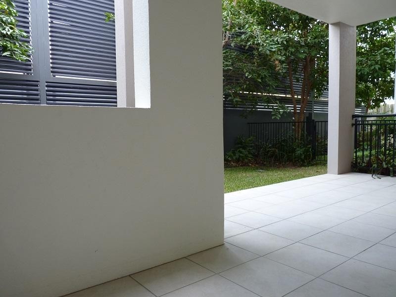 6-24 Henry Street, West End QLD 4810