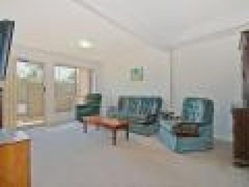 121 Golden Ave, Calamvale QLD 4116