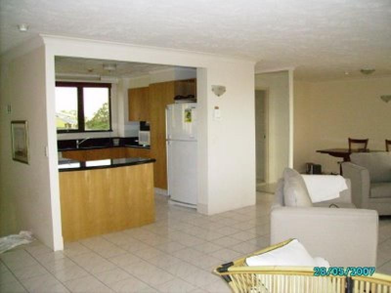 29 Hill Ave, Burleigh Heads QLD 4220