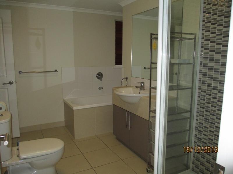 42 Warburton Street, North Ward QLD 4810