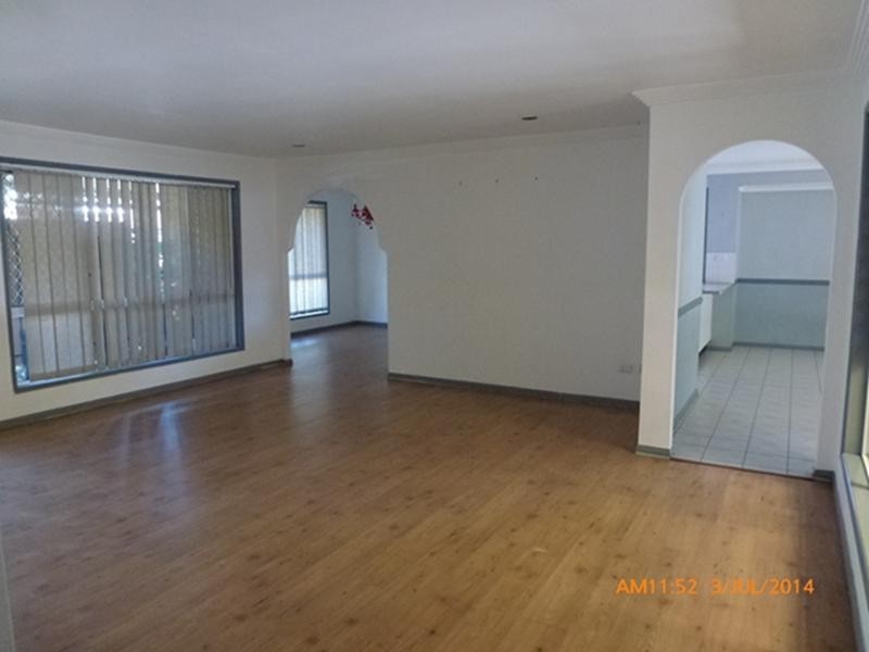 24 Metropole Street, Robertson QLD 4109