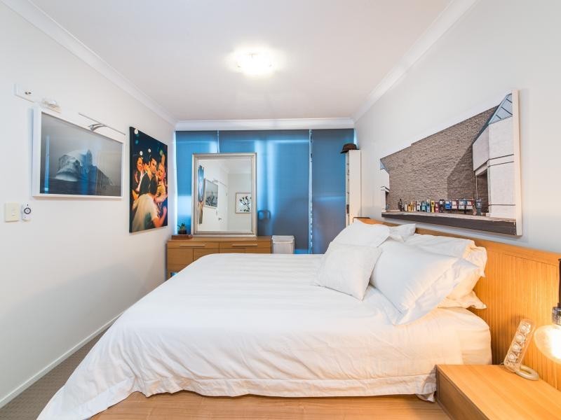 82 Berwick St, Fortitude Valley QLD 4006