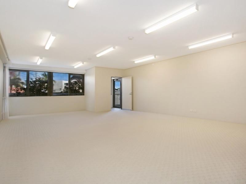 105 Scarborough Street, Southport QLD 4215