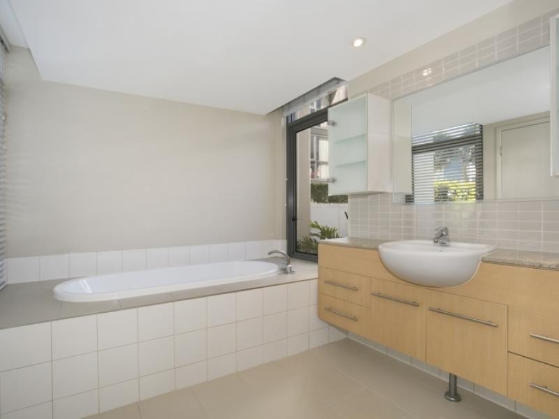 105 Scarborough Street, Southport QLD 4215