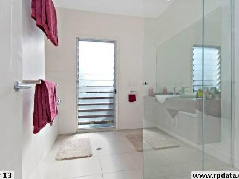 113 Mahogany Drive, Pelican Waters QLD 4551