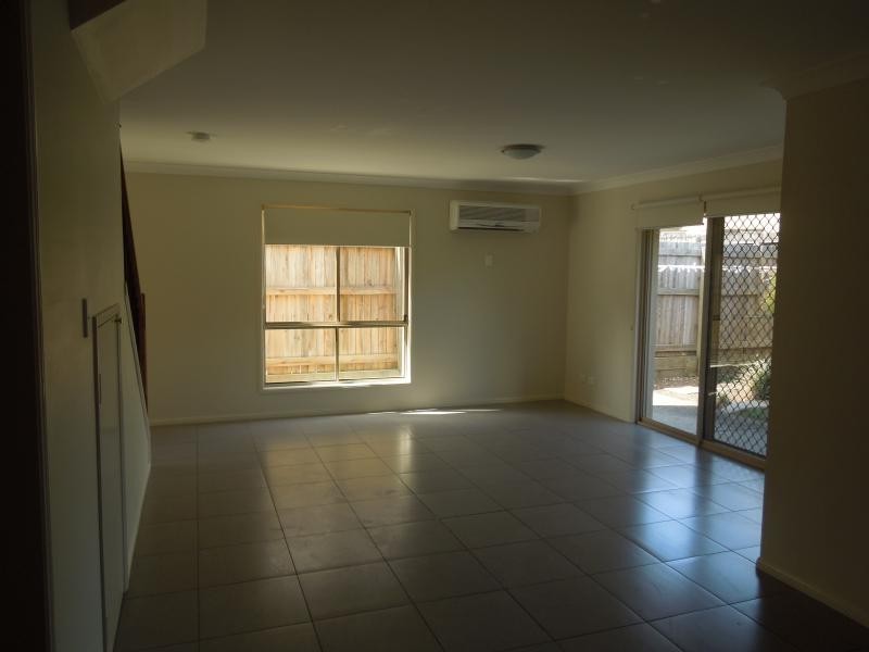 36 Johnston Street, Carina QLD 4152