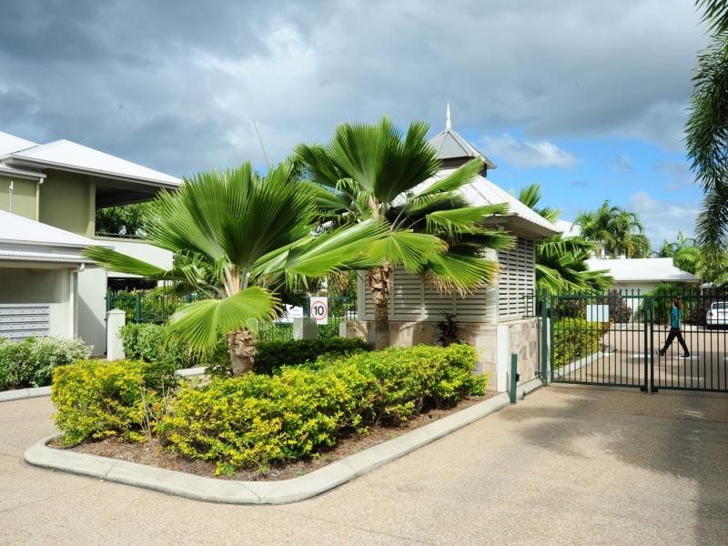 111-119 Bowen Road, Rosslea QLD 4812