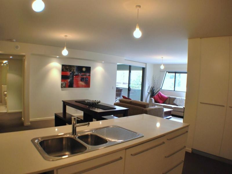 8 Musgrave St, West End QLD 4101