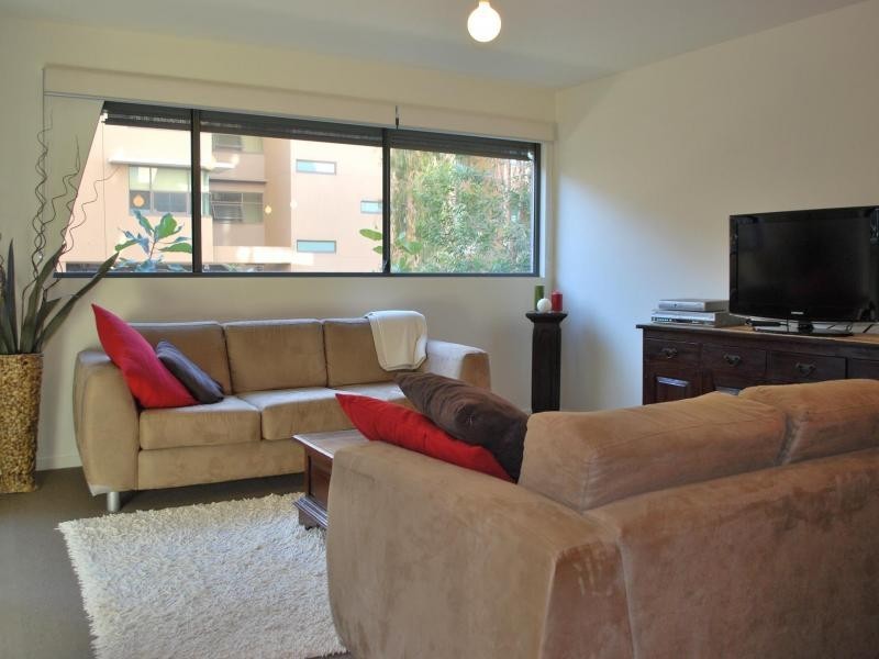 8 Musgrave St, West End QLD 4101