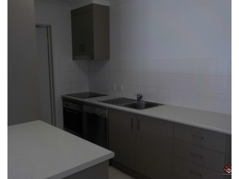 17 Lather Street, Southport QLD 4215