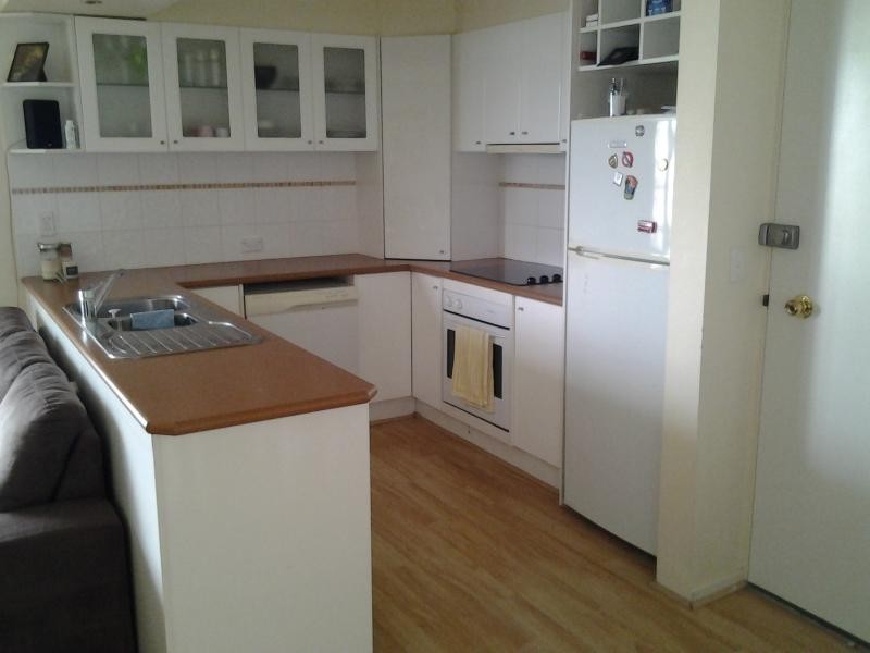 29 Hill Ave, Burleigh Heads QLD 4220