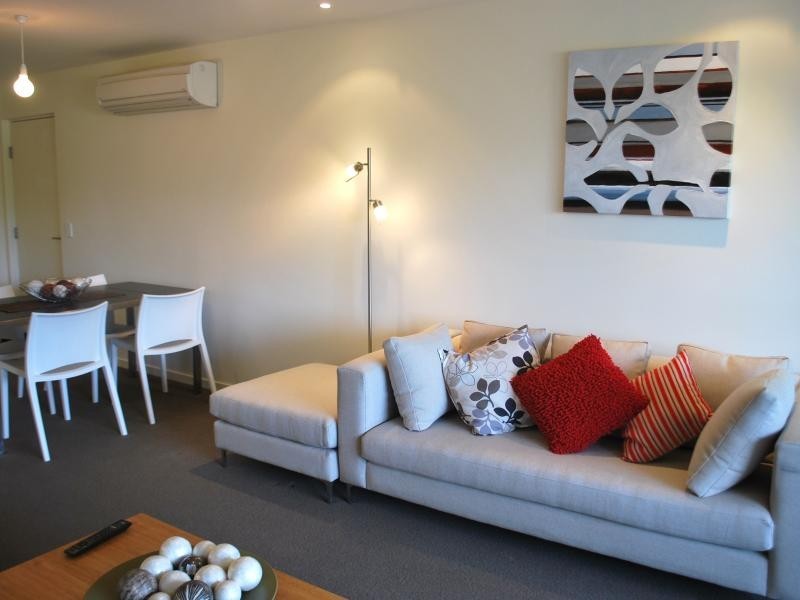 8 Musgrave St, West End QLD 4101