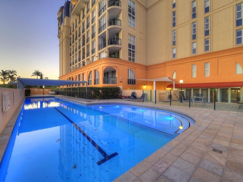 3029 The Boulevard, Carrara QLD 4211