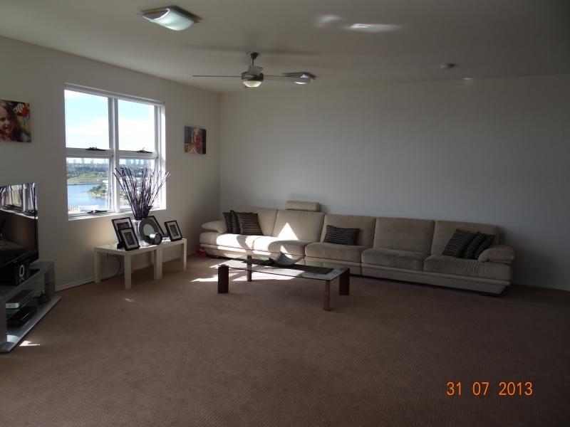 3029 The Boulevard, Carrara QLD 4211
