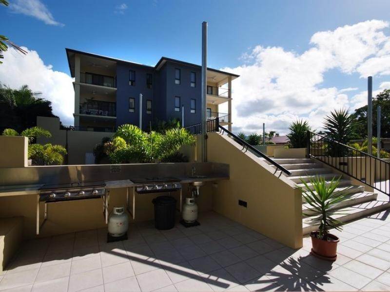 93-95 McLeod St, Cairns QLD 4870