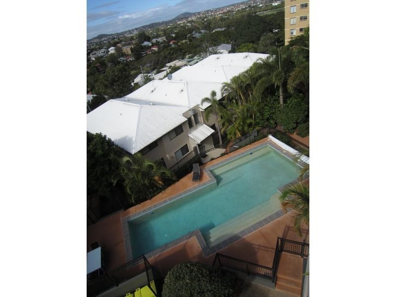 70 Norman Crescent, Norman Park QLD 4170