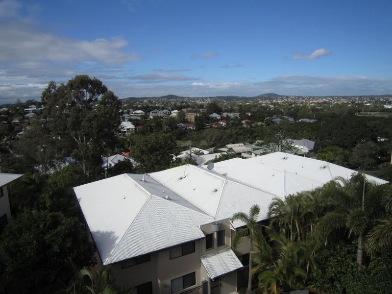 70 Norman Crescent, Norman Park QLD 4170