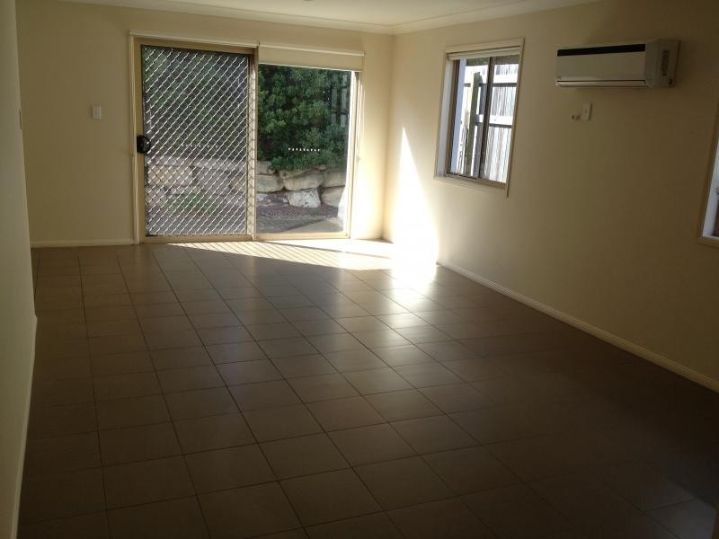 5 Johnston Street, Carina QLD 4152