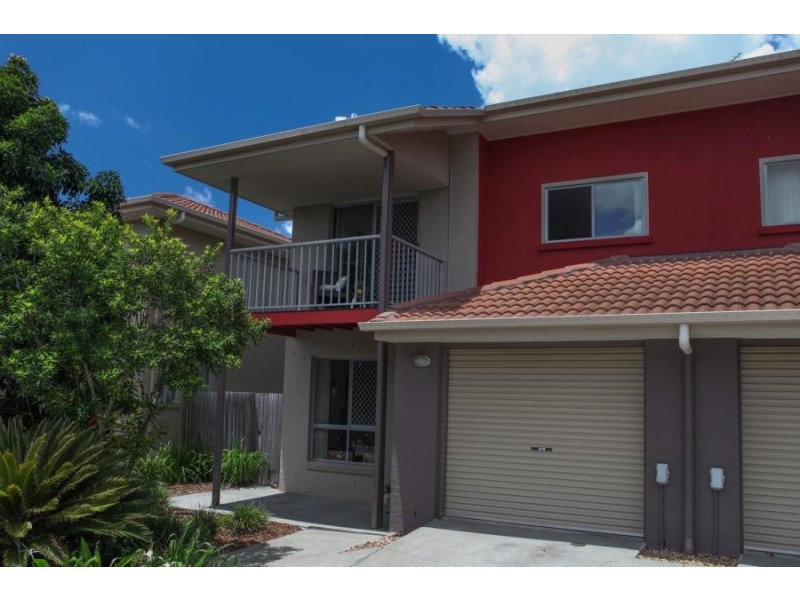 34-42 University Drive, Meadowbrook QLD 4131