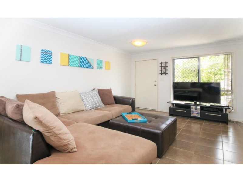 34-42 University Drive, Meadowbrook QLD 4131