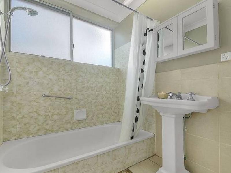 64 Moreton Street, New Farm QLD 4005