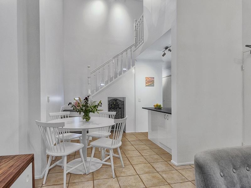101 Bowen St, Spring Hill QLD 4000