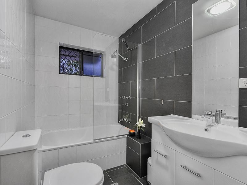 101 Bowen St, Spring Hill QLD 4000