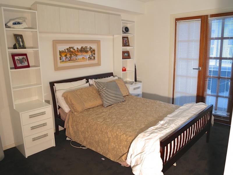 128 Oxlade Drive, New Farm QLD 4005