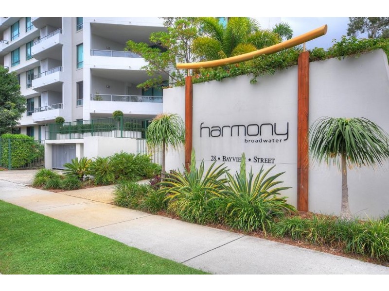 t30/28 Bayview Street, Runaway Bay QLD 4216