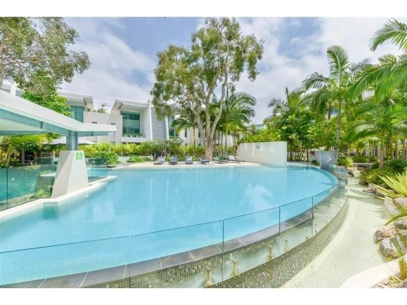 t30/28 Bayview Street, Runaway Bay QLD 4216