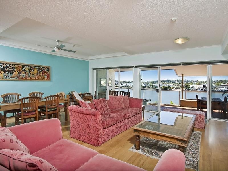 135 Macquarie Street, Teneriffe QLD 4005