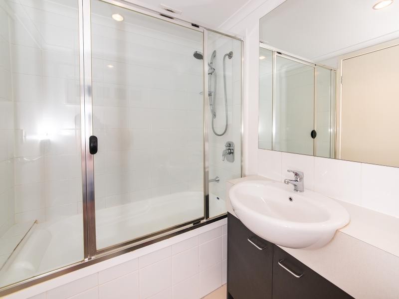 82 Berwick St, Fortitude Valley QLD 4006